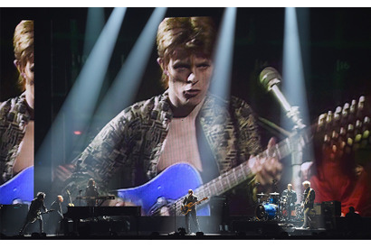 デヴィッド・ボウイの息子、ブリット・アワードでの追悼パフォーマンスに感謝 画像