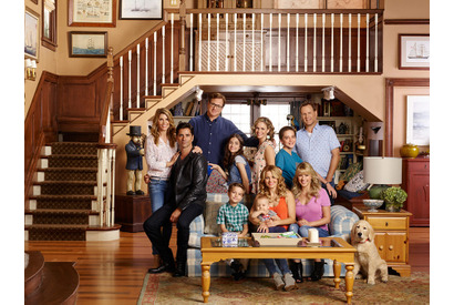 【特別映像】台本読みから撮影風景までメイキング公開！「フラーハウス」配信開始 画像