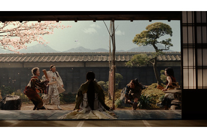 桃太郎＆鬼、コンビ最強説！ 「三太郎」白熱“羽子板”バトル 画像