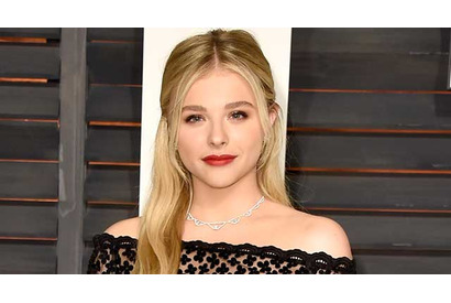 クロエ・グレース・モレッツ、韓国版「SNL」に出演！“キムチビンタ”を披露 画像