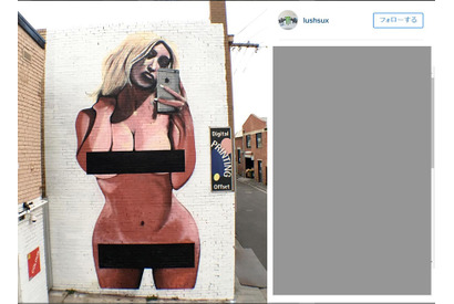 キム・カーダシアン・ウェスト、話題のヌード写真が巨大壁画に！ 画像