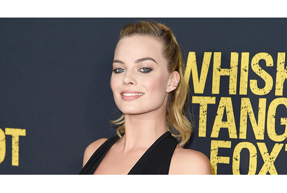 マーゴット・ロビー、ベットシーンで相手を殴る!? 画像