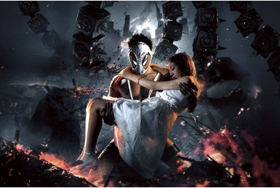 鈴木亮平『HK／変態仮面』、禁断の初地上波決定！新作の場面写真も解禁 画像