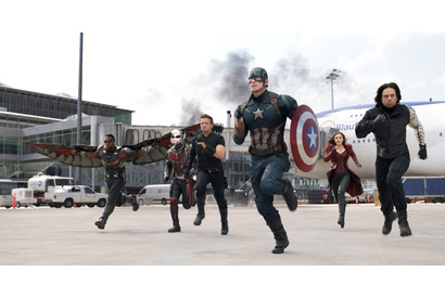 【特別映像】アントマン、寝ぼけ姿で“チーム・キャップ”に緊急招集!?『シビル・ウォー』 画像