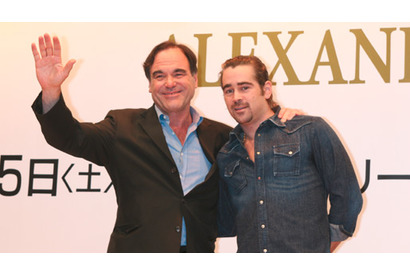 『アレキサンダー』コリン・ファレル、オリバー・ストーン監督来日記者会見 画像