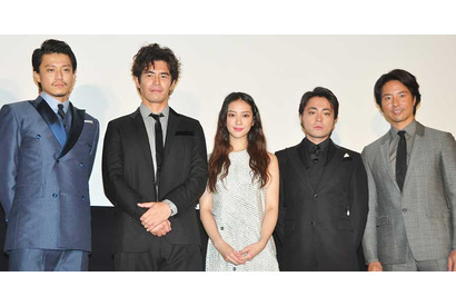 伊藤英明、山Pに嫉妬？ ケイン仕込みの「パーフェクトボディ」ポーズをムチャぶり！ 画像