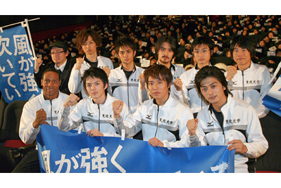 一番キレイな筋肉の持ち主は林遣都？　“風強爽男”そろっての初日舞台挨拶 画像