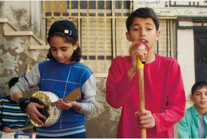【予告編】スターになって世界を変える！国境を越えた少年が希望に『歌声にのった少年』 画像