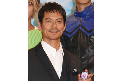 沢村一樹、念願の仮面ライダー役！「福士蒼汰、佐藤健みたいにブレイクできるかも」 画像