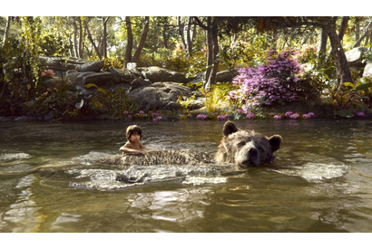 『ジャングル・ブック』の陽気なクマは、オスカー俳優を襲ったあのクマと“兄弟”!? 画像
