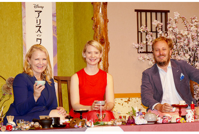 『アリス・イン・ワンダーランド』ご一行来日！記者会見ならぬ“お茶”会見を開催 画像