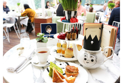 【アリスのはじまりを紐解く旅】マッドハッターのお茶会に参加!? ロンドンの「マッドハッターティー」に潜入＜番外編＞ 画像