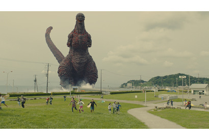 不気味な光を放つゴジラの姿が…庵野秀明が構成・編集！『シン・ゴジラ』予告編公開 画像