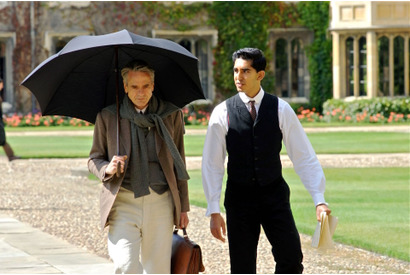 【予告編】「Facebook」創業者も偉業を称賛！青年と数学者が導く心揺さぶる実話『奇蹟がくれた数式』 画像