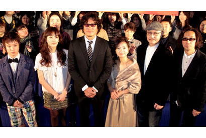 薬師丸ひろ子＆豊川悦司、水川あさみ＆石橋蓮司が“漫才”トーク　『今度は愛妻家』 画像