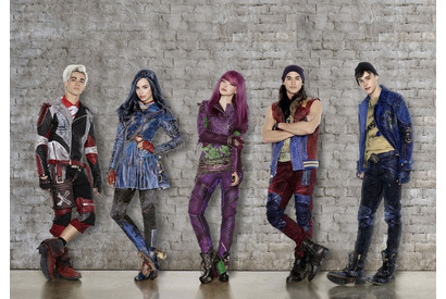 『美女と野獣』のひとり息子がヴィランズルックに!? 「ディセンダント2」最新画像到着 画像