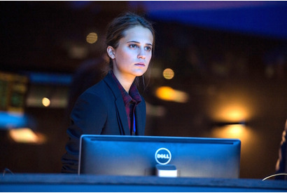 アリシア・ヴィキャンデル、初来日記念にライブ動画を配信！ファンからの質問に答える 画像