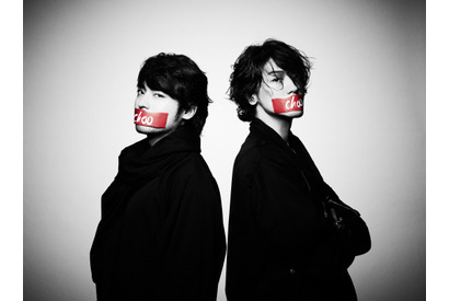 赤西仁×山田孝之ユニット「JINTAKA」、GirlsAwardでデビュー曲披露！ 画像