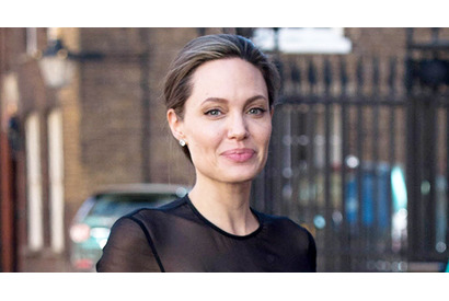 アンジェリーナ・ジョリー、有名ブロガーを訴えると脅迫!? 画像