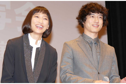 坂口健太郎、平均年齢70歳超えるベテラン勢と共演し「吸い取られる」？ 画像