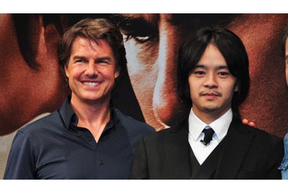 トム・クルーズ、池松壮亮との13年ぶり再会に笑顔！ 現在の大活躍は「驚かないよ」 画像