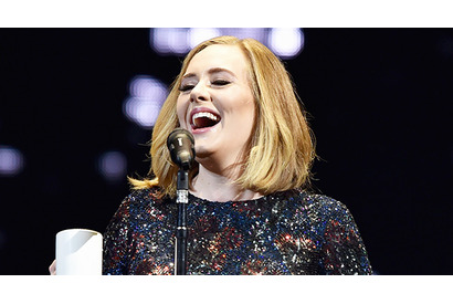 アデル、クリスマスに挙式か 画像