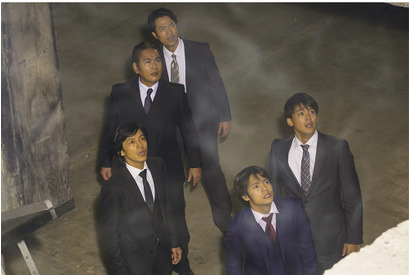 警視庁に忍び込む“京極”唐沢寿明たち…どうなる!?「ラストコップ」今夜 画像