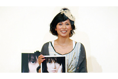 柴咲コウ、次は写真詩集に挑戦？　「葛藤、叫びを伝えたい」写真集発売イベント 画像