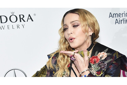 マドンナ、マイケル・ジャクソンとディープキスの経験を告白 画像