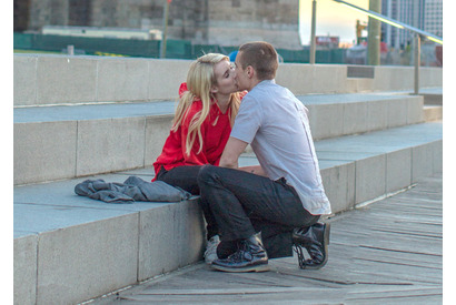 エマ・ロバーツに新恋人!?　ゴシップのような劇中写真入手！『NERVE／ナーヴ』 画像