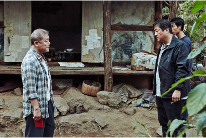 【予告編】國村隼、初受賞の快挙！『チェイサー』監督最新作『哭声／コクソン』 画像