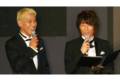 【沖縄国際映画祭】ロンブー淳、キム兄から安室ネタでいじられ大テレ 画像