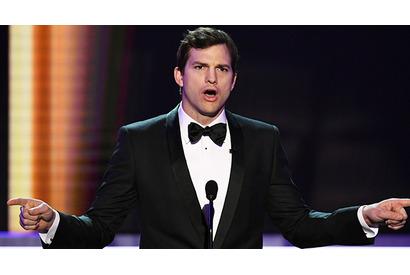 アシュトン・カッチャーらセレブ、トランプ大統領の難民規制に怒り 画像