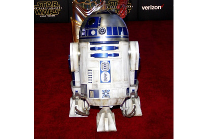 『スター・ウォーズ』新“R2-D2役”にジミー・ヴィー 画像