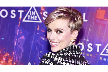 離婚申請中のスカーレット・ヨハンソン、恋愛観と憧れの男性について語る 画像