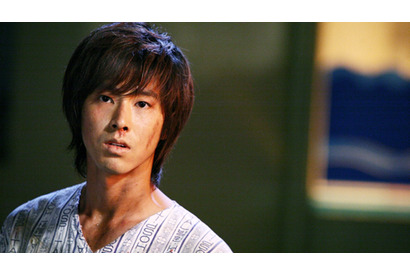 東方神起・ユンホから動画メッセージが到着！　主演ドラマDVDが早くも話題に 画像