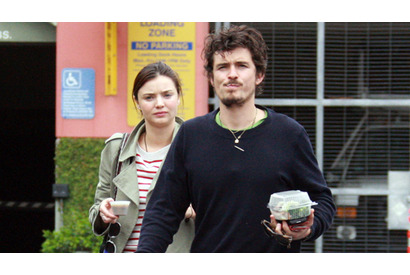 オーランド・ブルーム、3年の交際を実らせてオーストラリア人モデルと婚約 画像