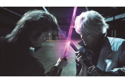 『銀魂』小栗旬と堂本剛が対峙！ 超まじめ!?な予告編公開 画像