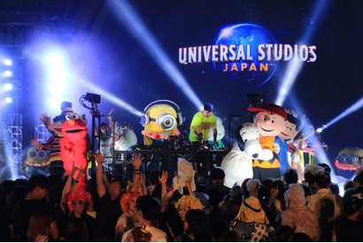 【USJ】夜もミニオンと踊りまくる！パーク史上初、夏の夜イベ「ハチャメチャ・サマーナイト・パーティ」開幕 画像