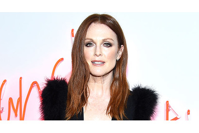 ジュリアン・ムーア、下着ブランド「トリンプ」の広告モデルに 画像