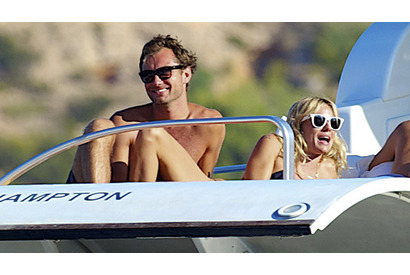 今夏挙式予定と言われるジュード・ロウとシエナ・ミラーが新居購入 画像