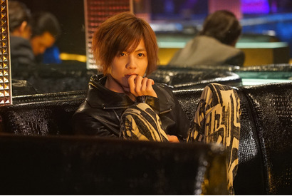 志尊淳、イメージ一新で松田龍平とガチバトル！『探偵はBARにいる3』出演決定 画像