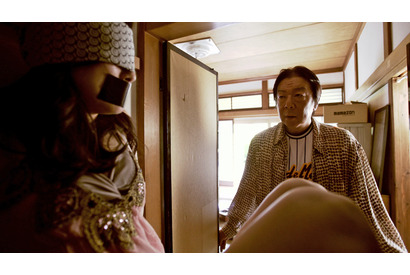 古田新太、美女を拉致監禁!? 「下北沢ダイハード」スピンオフが公開 画像