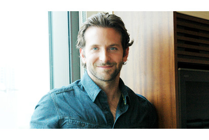 ブラッドリー・クーパー インタビュー　女性を瞳でオトすテクは「残念ながらないよ」 画像