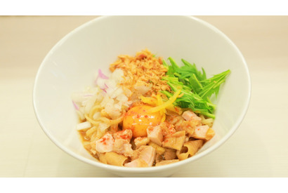 ラーメンとパスタのいいとこ取り！ 新感覚まぜ蕎麦「ラパス」を満喫 画像