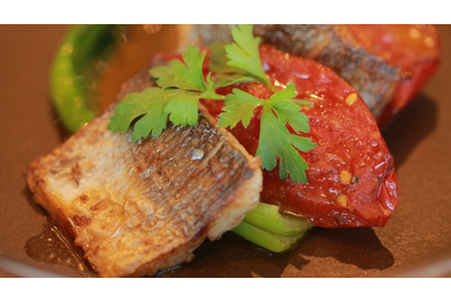 一歩入ればギャップにビックリ！ 工場内の隠れ家カフェに潜入 画像