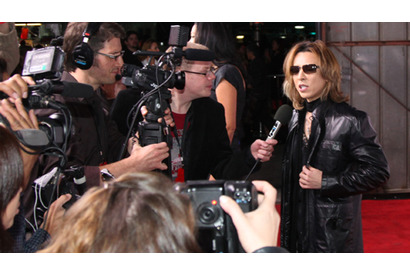 「X JAPAN」YOSHIKI　『バーレスク』ワールド・プレミアに出席 画像