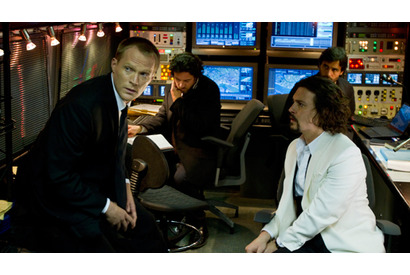 新年早々ジョニー×アンジー共演『ツーリスト』本編映像が到着！元日より前売券も発売 画像