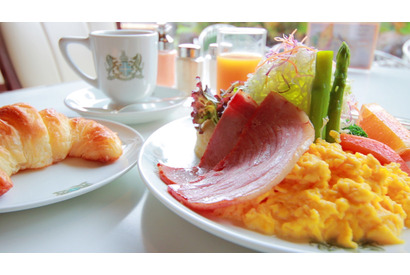 全方位フォトジェニック！ 贅沢な空間でいただくオーセンティックなカフェ朝食 画像