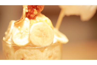 綿あめとフルーツの融合！ フォトジェニックすぎる人気スムージー 画像